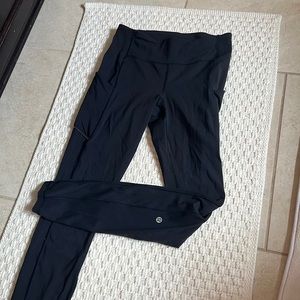 Size 6. Lulu lemon leggings